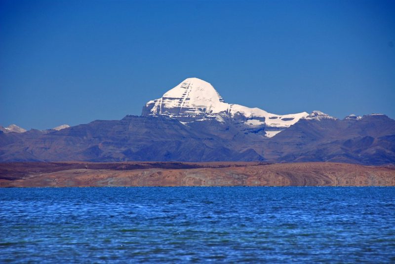 destinationTitle_59_22-Lake-Manasarovar-And-Mount-Kailash-